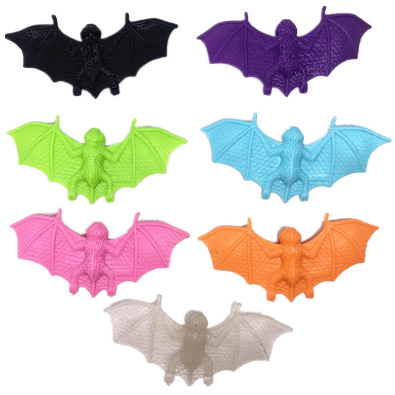 Simulation Bat Halloween Decoration Props, Pumpkin lanterns, Jack o Lanterns, Halloween Lights, Halloween Decoration Ornaments, Halloween inflatables, carved pumpkins, Halloween wreaths, Halloween Candles, and animatronics Halloween.
