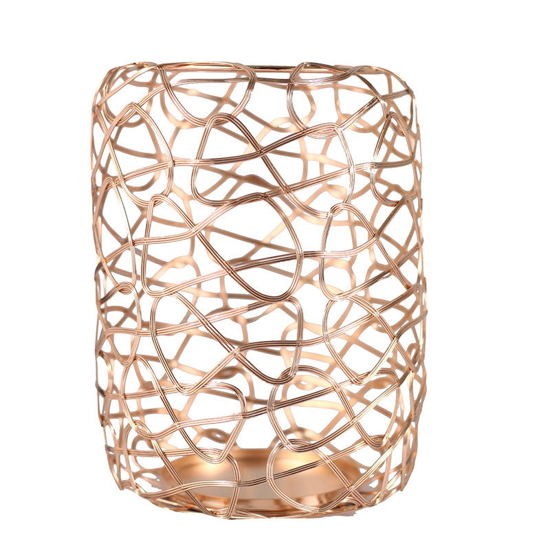 Random line electroplated metal candle holder