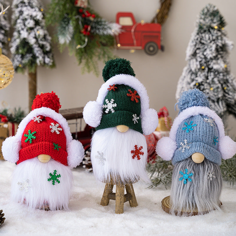 Christmas Decoration Gnomes, Xmas Gnomes, Santa Gnomes, DIY gnomes, Gnome Christmas Tree, Nordic gnomes, Tomato Cage Gnomes, Plush Gnomes, stuffed gnomes, Norwegian gnomes, evergreen gnomes, DIY sock gnomes, snowman gnome, grinch gnome, knitted gnome, Decognomes