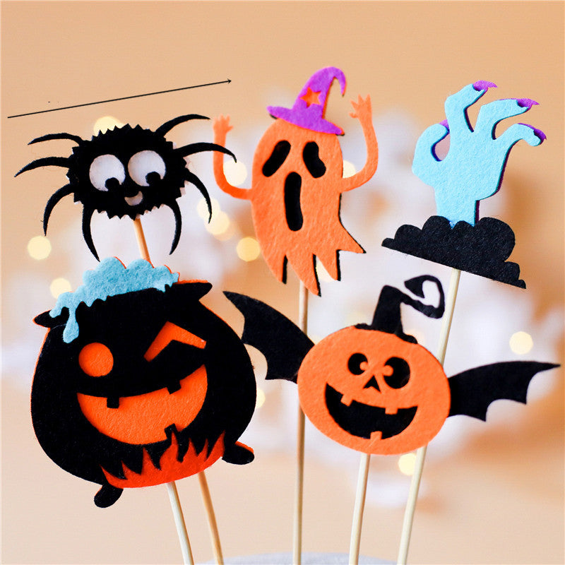 Adorable Decoration Of Halloween Baking Cake, Pumpkin lanterns, Jack o Lanterns, Halloween Lights, Halloween Decoration Ornaments, Halloween inflatables, carved pumpkins, Halloween wreaths, Halloween Candles, and animatronics Halloween.
