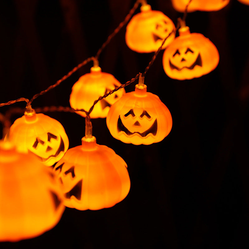 Halloween Ghost Festival Series Led Pumpkin Lamp, Halloween String Lights, Smiley face pumpkin 6.4*5.4cm, hooded pumpkin 5 * 7cm, hooded pumpkin 5*4.6cm, crystal pumpkin 2.5*3.5cm, small pumpkin 4.3 * 3.2cm