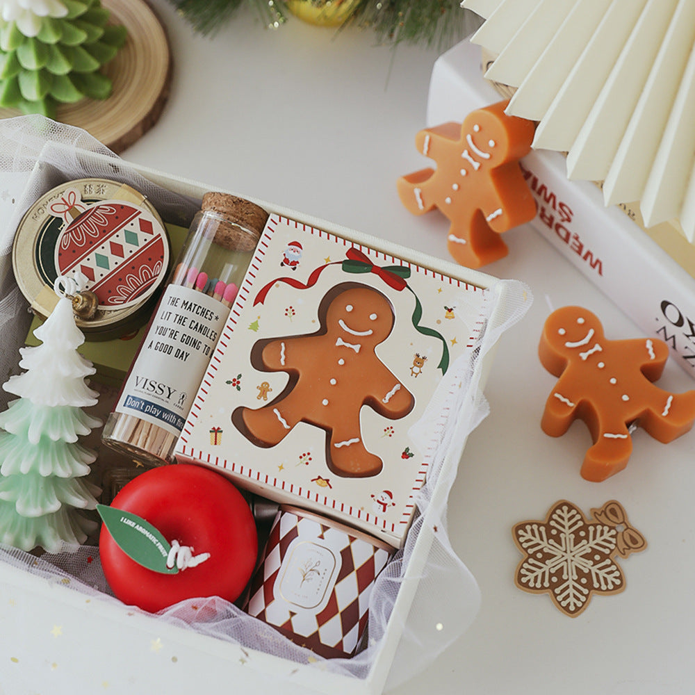 Christmas Gift Gingerbread Man Aromatherapy Candle