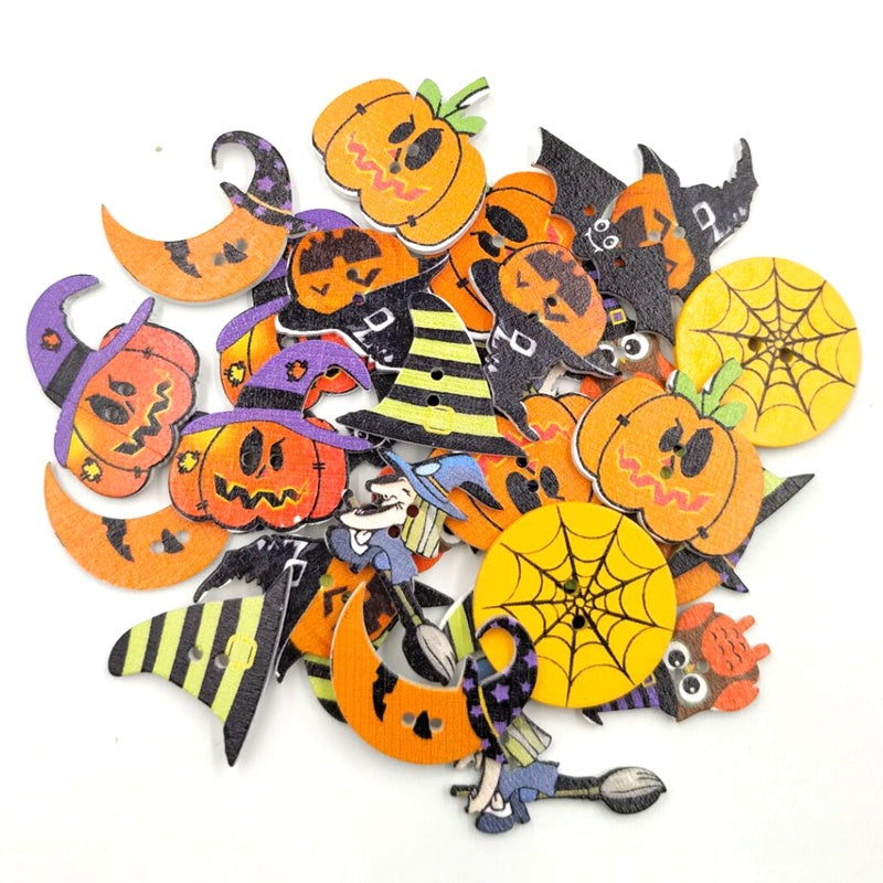 DIY White Background Painted Halloween Wood Chip Decoration Halloween Party Accessories, Pumpkin lanterns, Jack o Lanterns, Halloween Lights, Halloween Decoration Ornaments, Halloween inflatables, carved pumpkins, Halloween wreaths, Halloween Candles.