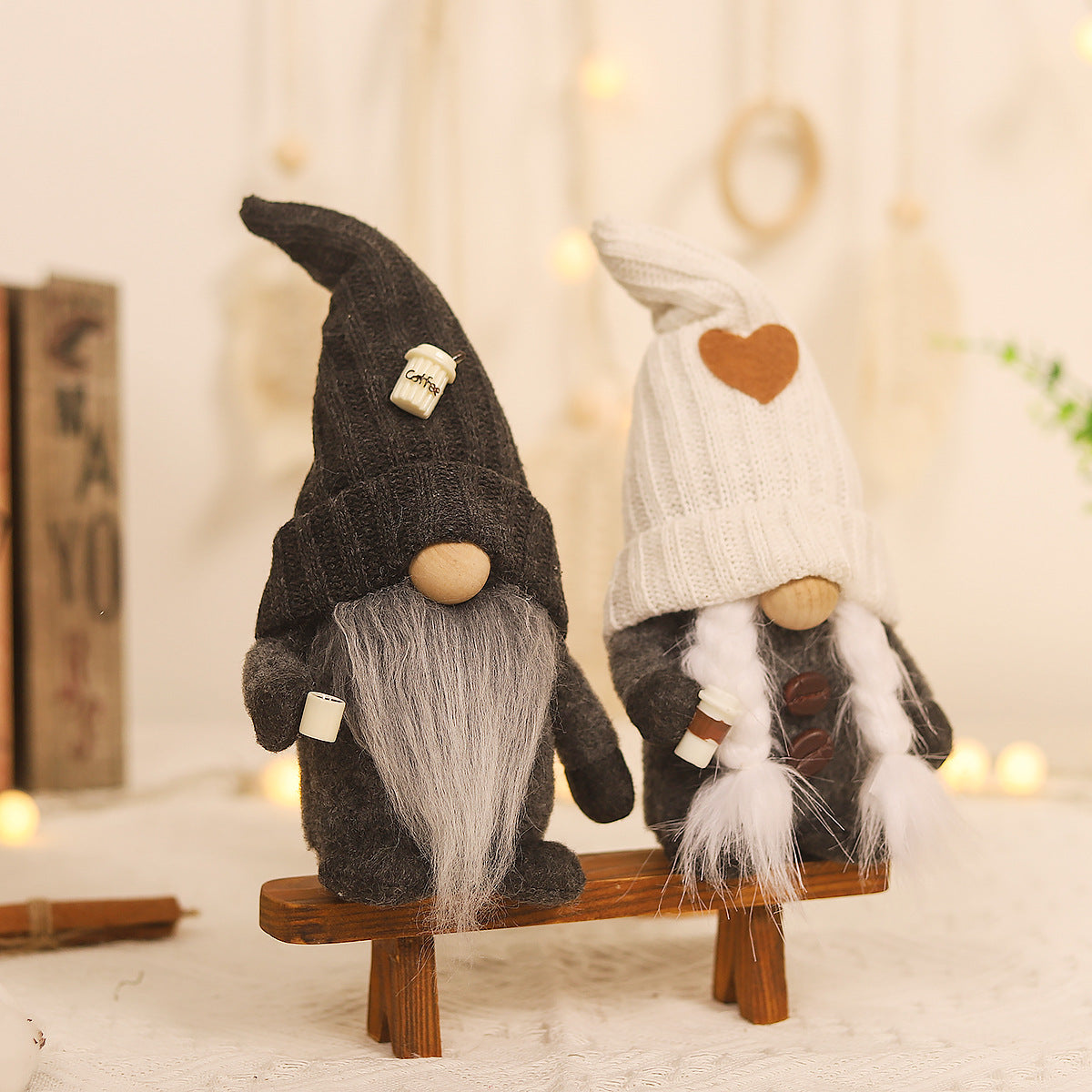 Knitted Couple Hand Ground Coffee Figurine Ornaments And Props, Valentine's Day Coffee Couple Gnomes, Coffee Gnomes, Coffee Couple Gnomes, Coffee Mug Gnomes