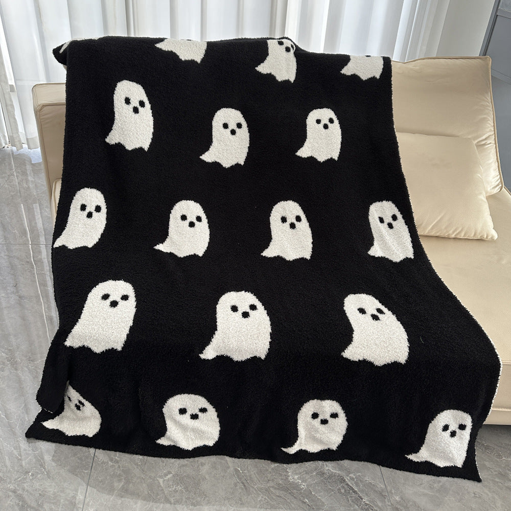 Half Velvet Blanket Ghost Blanket Knitted, Pumpkin lanterns, Jack o Lanterns, Halloween Lights, Halloween Decoration Ornaments, Halloween inflatables, carved pumpkins, Halloween wreaths, Halloween Candles.