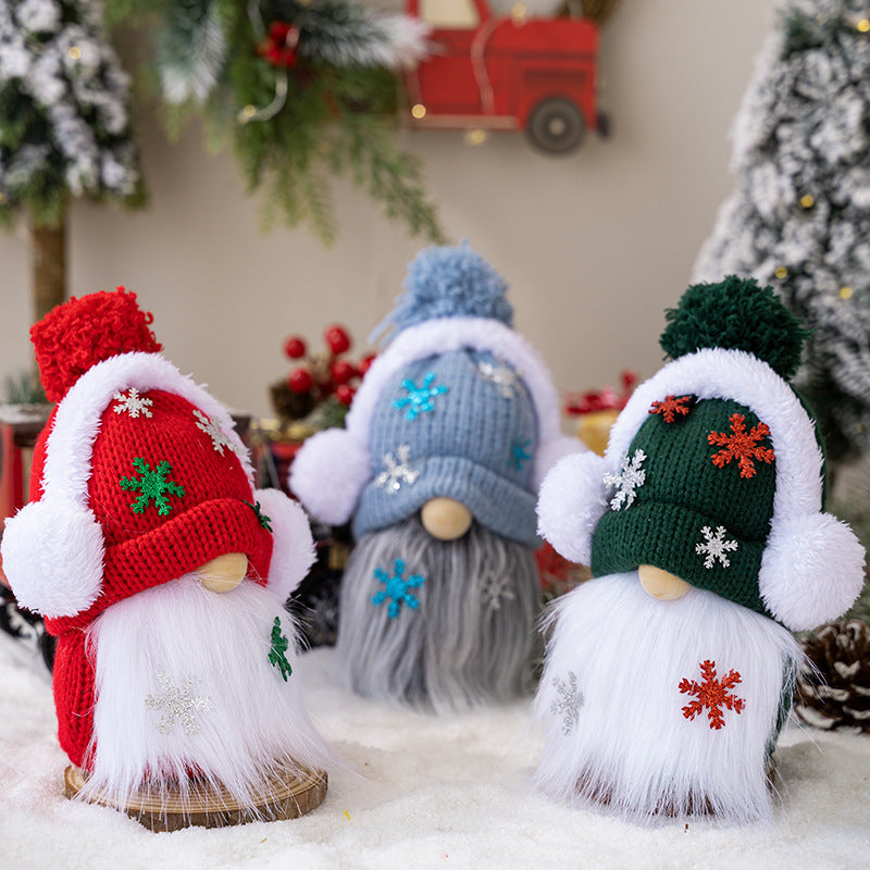 Christmas Decoration Gnomes, Xmas Gnomes, Santa Gnomes, DIY gnomes, Gnome Christmas Tree, Nordic gnomes, Tomato Cage Gnomes, Plush Gnomes, stuffed gnomes, Norwegian gnomes, evergreen gnomes, DIY sock gnomes, snowman gnome, grinch gnome, knitted gnome, Decognomes