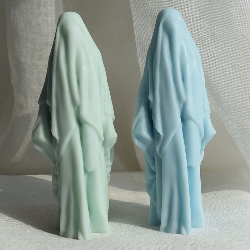 Mountain Masked Faceless Human Aromatherapy Candle Silicone Mold Diy Halloween Candle Mould Plaster Decoration, Silicone candle molds, Christmas tree candle molds, Halloween pumpkin candle molds, Easter egg candle molds, Animal candle molds, Sea creature candle molds, Fruit candle molds, Geometric candle molds, Abstract candle molds, DIY candle making molds,