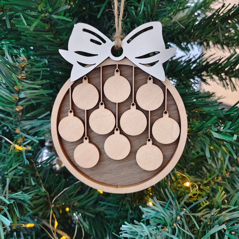 Round Wooden Pendant Christmas Tree Decorations