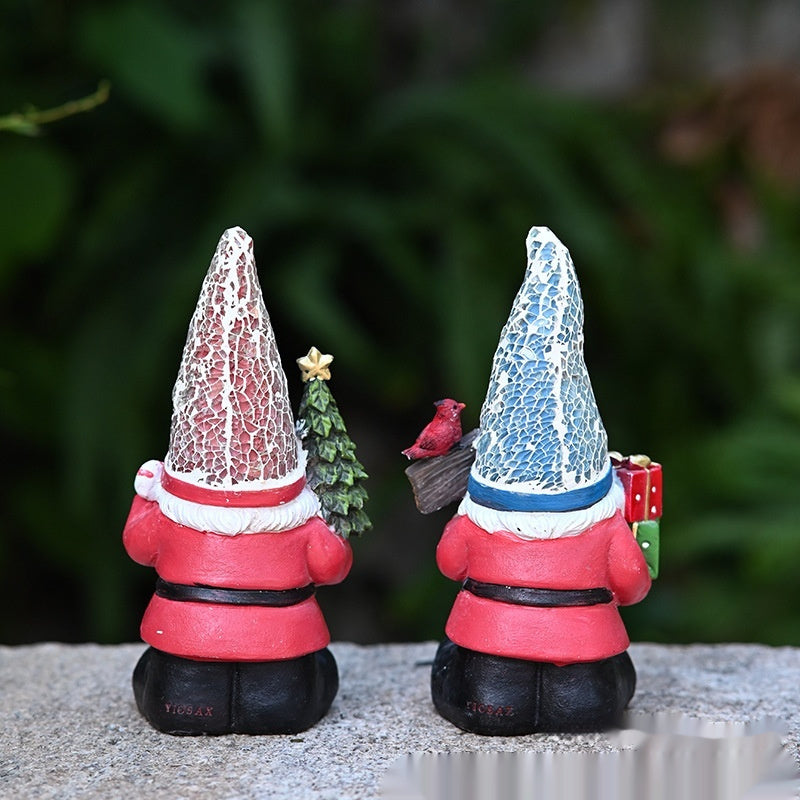 Decognomes, Garden Gnome, Garden gnomes, Lawn gnomes, Outdoor gnomes, Yard gnomes, Ceramic gnomes, Concrete gnomes, Resin gnomes, Christmas gnomes