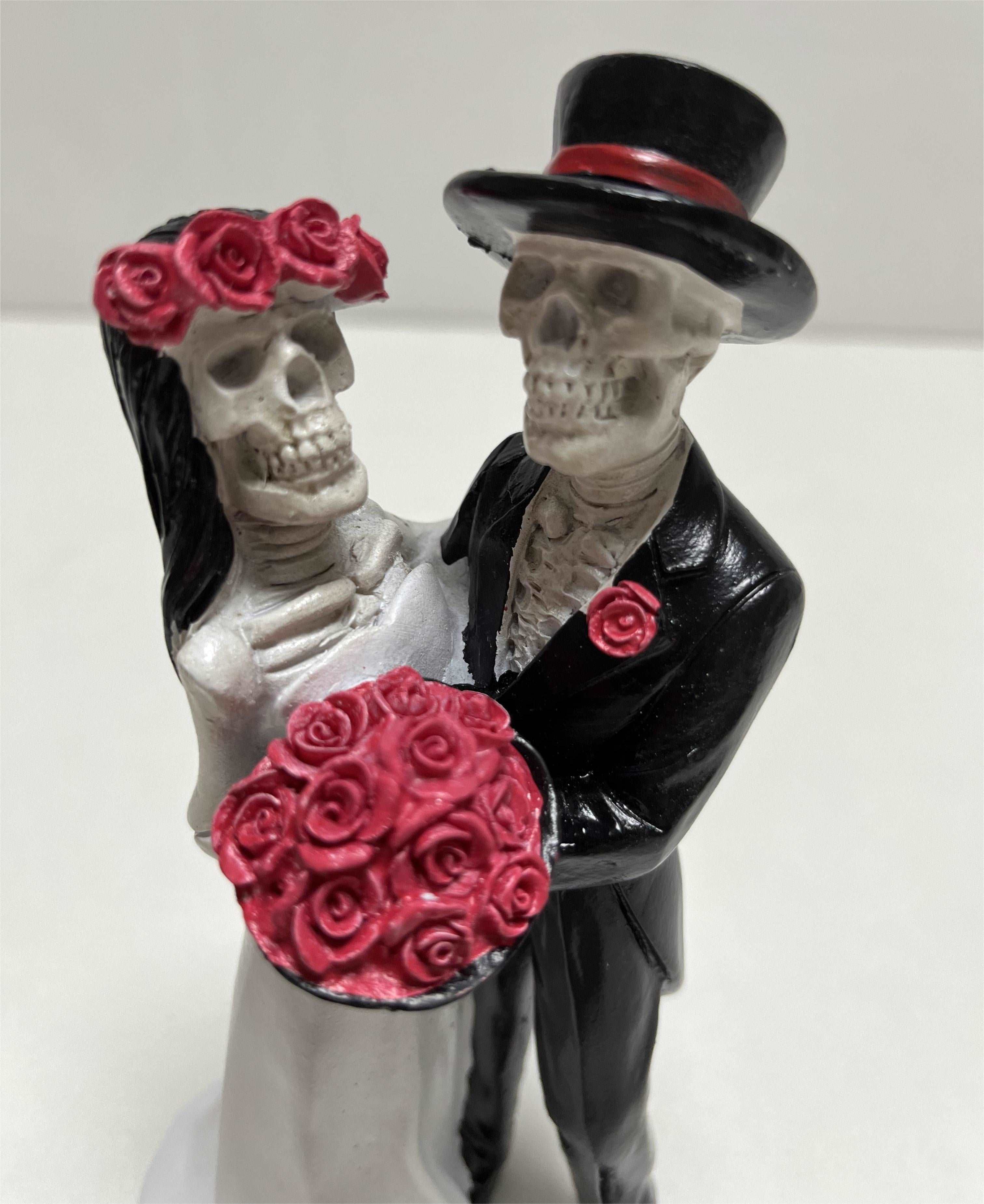 Anniversary Wedding Statue Valentine's Day Ghost Couple Pair Resin Elf Ornament, Ghost Couple , halloween Ghost Couple, Skull Couple Statue, Halloween Decoration, Wedding Skeleton Statue