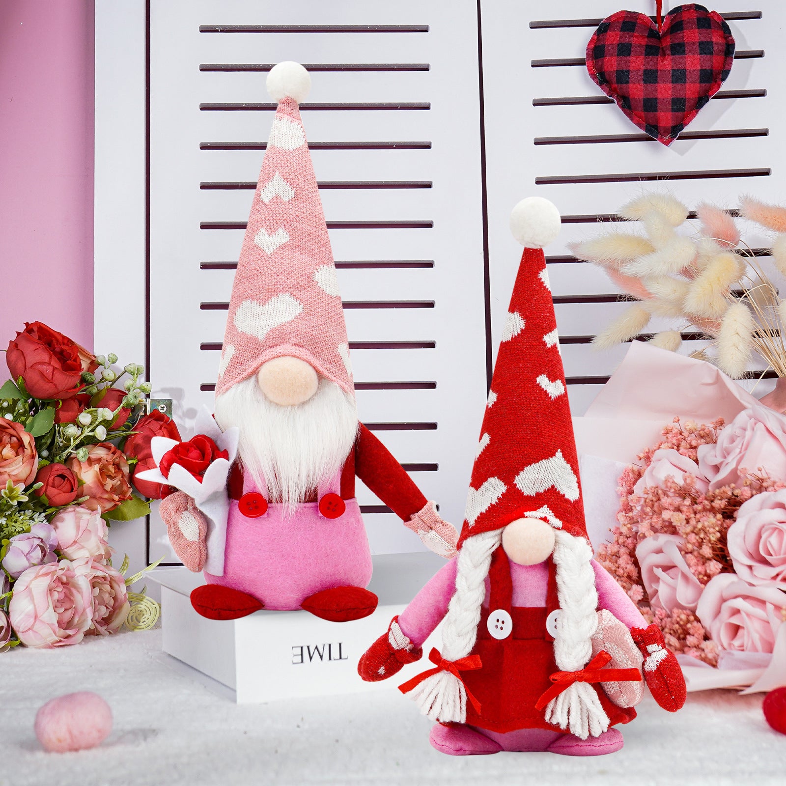 Decognomes, Valentine's Day Gnomes, Valentine's Day Gnome Decor, Valentine's Day Gnomes DIY, Valentine's Day Gnome Craft, Valentine's Day Gnome Plush, Valentine's Day Gnomes, Valentine's Day Gnomes Aldi, Valentine Gnome Images, Decoration Gnomes, Handmade gnomes, DIY Gnomes, Buy Gnomes, 