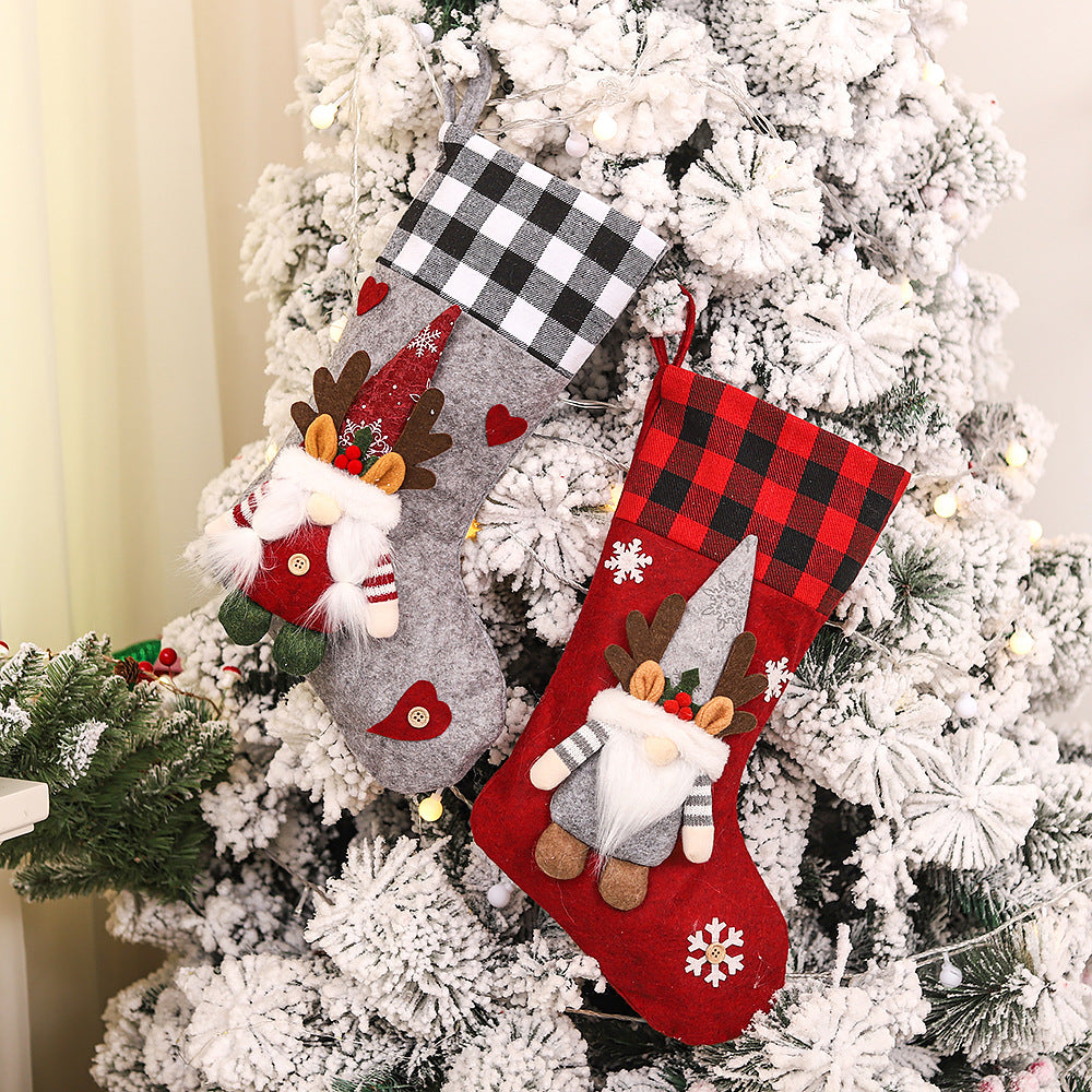 Plaid Three-dimensional Couple Faceless Doll Christmas Stockings Christmas Eve Gift Bag Candy Bag