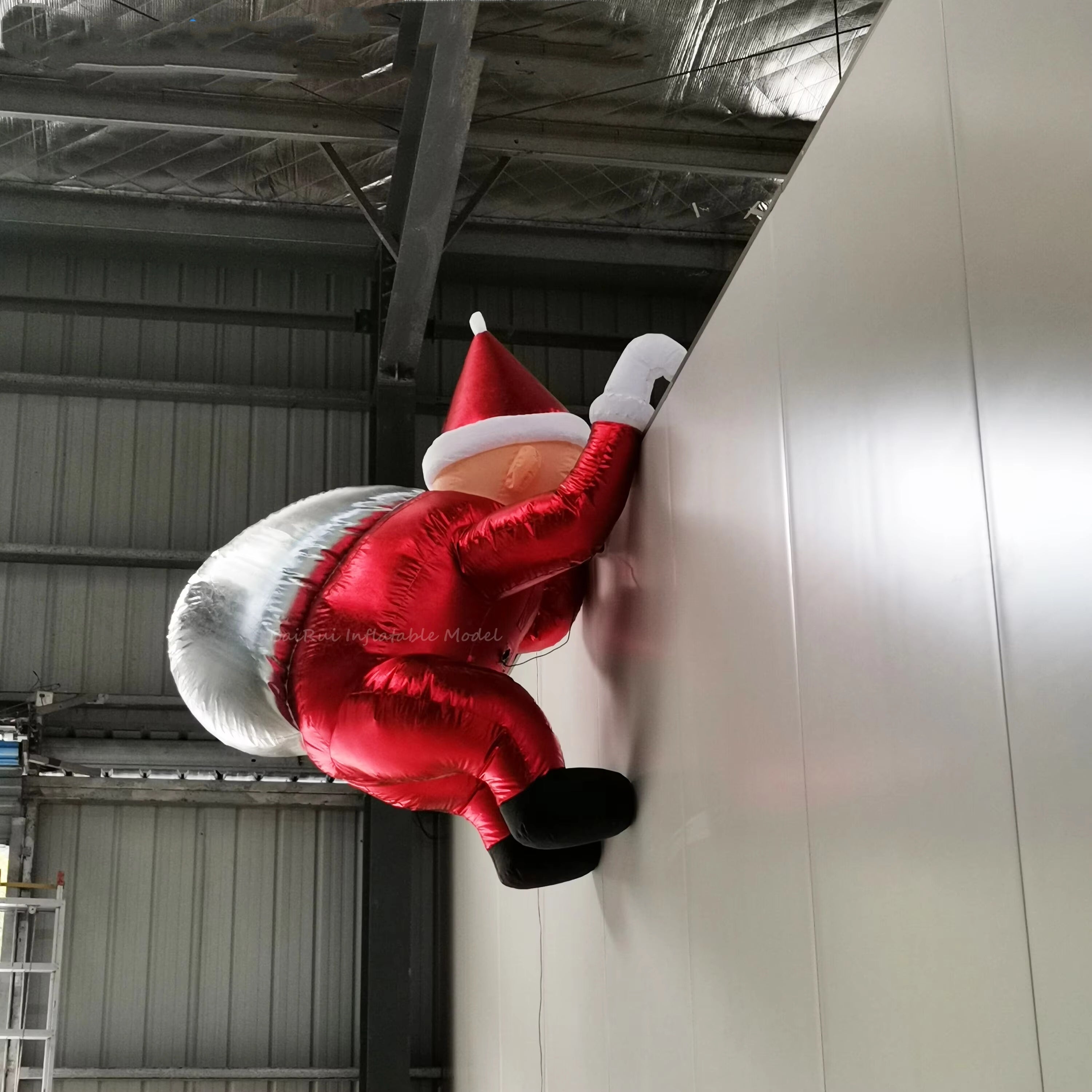 Christmas Decoration Inflatable Climbing Wall Santa Claus Inflatable Model