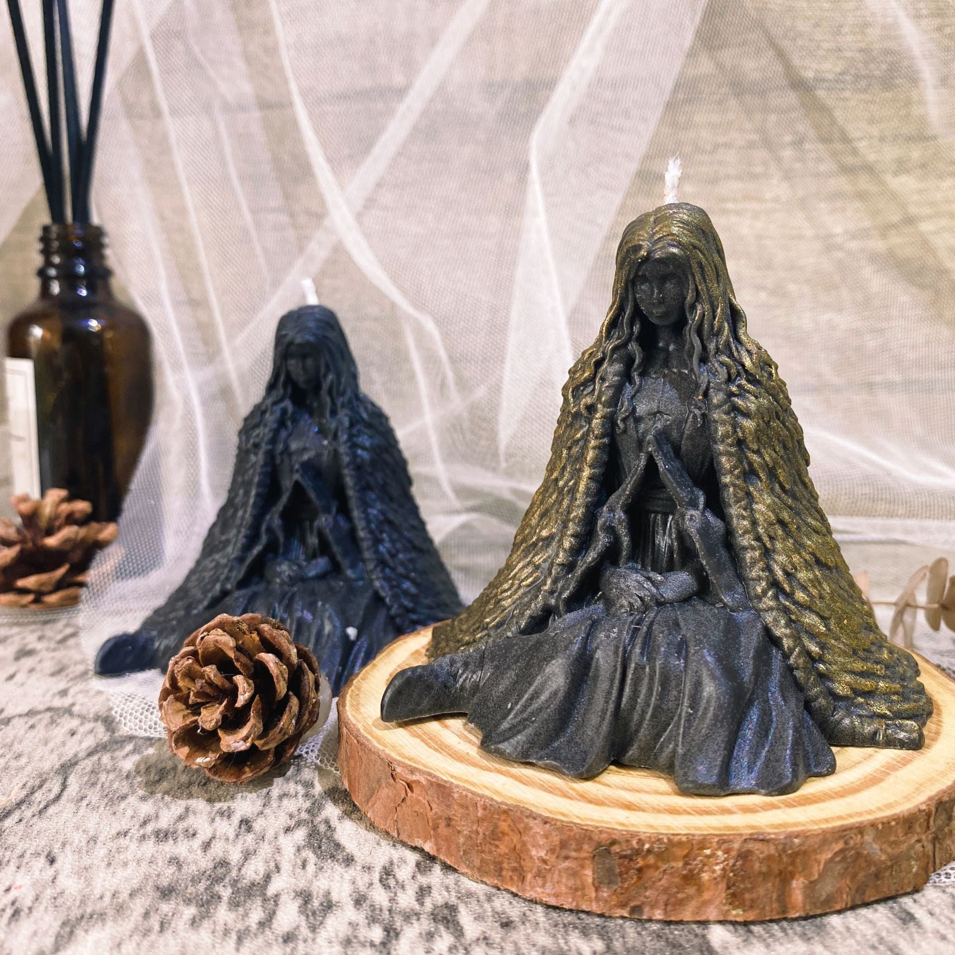 European Ghost Wizard Candle Holder, Have Pumpkin lanterns, Jack o Lanterns, Halloween Lights, Halloween Decoration Ornaments, Halloween inflatables, carved pumpkins, Halloween wreaths, Halloween Candles.