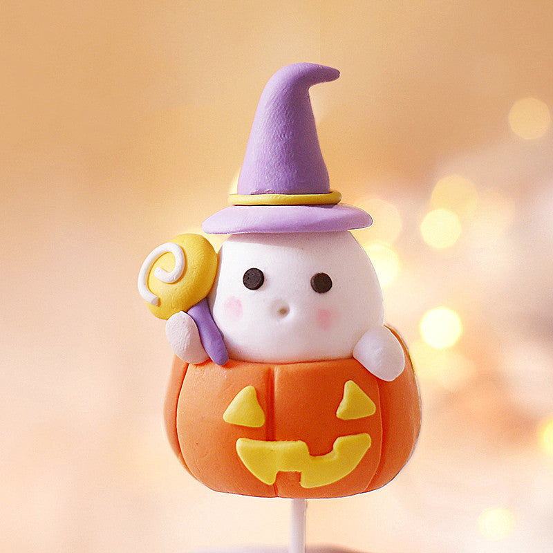 Adorable Decoration Of Halloween Baking Cake, Pumpkin lanterns, Jack o Lanterns, Halloween Lights, Halloween Decoration Ornaments, Halloween inflatables, carved pumpkins, Halloween wreaths, Halloween Candles, and animatronics Halloween.
