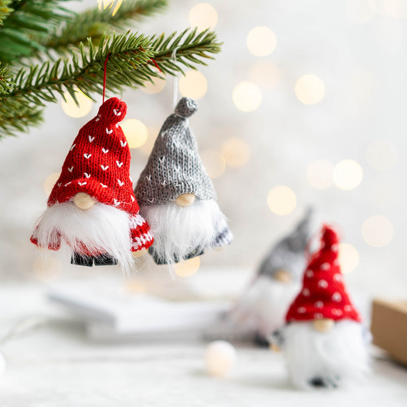 Christmas gnomes, Scandinavian gnomes, Tomte gnomes, Nisse gnomes, Santa gnomes, Holiday gnomes, Christmas decorations, Nordic gnomes, Elf gnomes, Winter gnomes, Handmade gnomes, Rustic gnomes, Cute gnomes, Christmas ornaments, Festive gnomes, Red and white gnomes, Plush gnomes, Felt gnomes, DIY gnomes, Gift ideas,