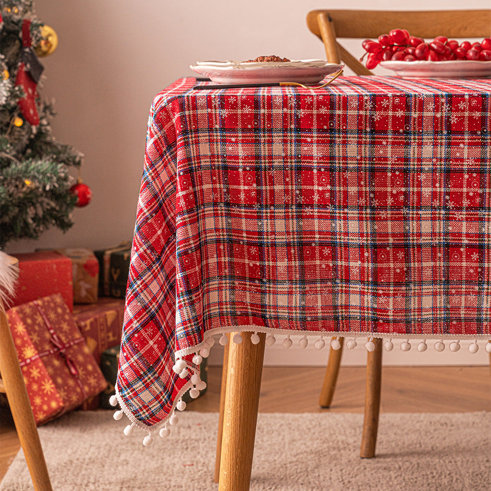 Christmas Snowflake Plaid Tablecloth Print Decoration Atmosphere, Outdoor and Indoor Christmas decorations Items, Christmas ornaments, Christmas tree decorations, salt dough ornaments, Christmas window decorations, cheap Christmas decorations, snowmen, and ornaments.