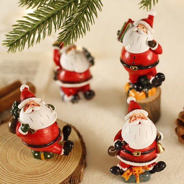 Shooting Of Desktop Christmas Decorations And Mini Decorations, Little Santa Claus, Santa Claus, Christmas Santa Claus, Santa Claus Ornaments, Christmas Ornaments