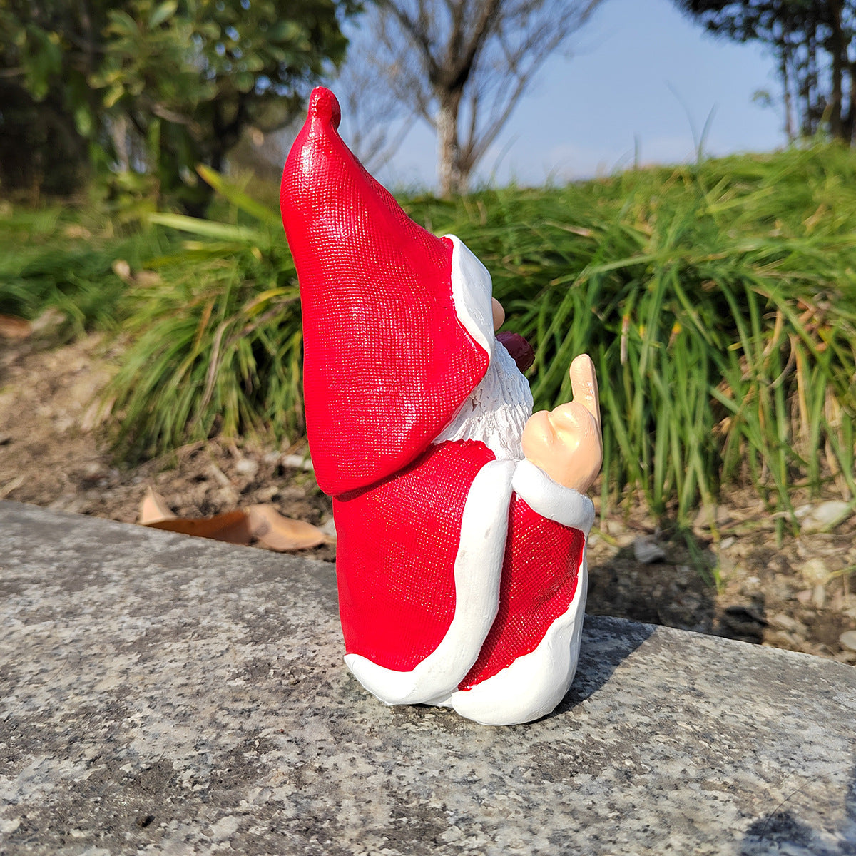 Statue Garden Gnomes Christmas Decorations, Christmas Gnomes, Christmas Decoration Gnomes, Xmas Gnomes, Santa Gnomes, DIY gnomes, Gnome Christmas Tree, Nordic gnomes, Tomato Cage Gnomes, Plush Gnomes