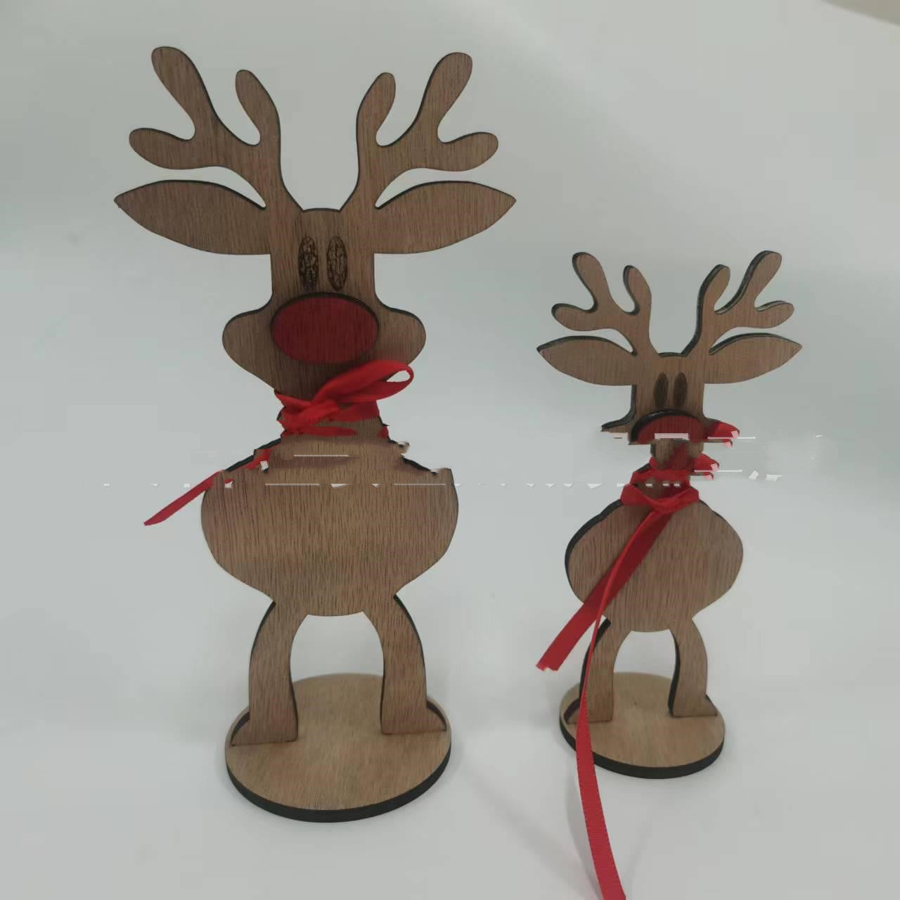 Elk Reindeer Family Christmas Ornament Decoration,Outdoor and Indoor Christmas decorations Items, Christmas ornaments, Christmas tree decorations, salt dough ornaments, Christmas window decorations, cheap Christmas decorations, snowmen, and ornaments.