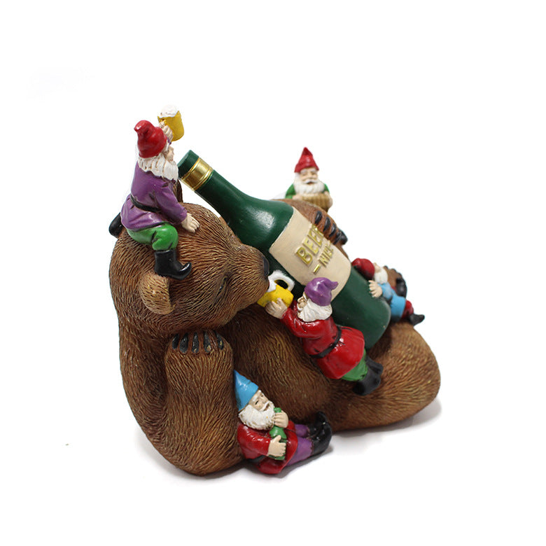 Creative Resin Drunken Brown Bear Ornaments, Creative Resin Drunken Brown Bear Ornaments with gnomes