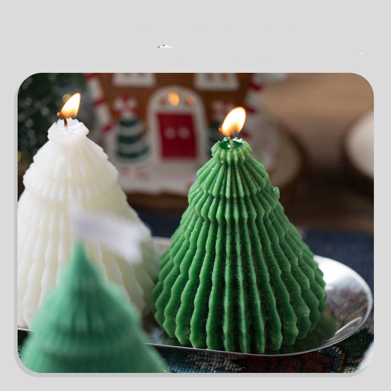 Christmas Tree Scented Candles Sleep Ins Wind, Christmas candles, window candles, advent candles, Christmas candle holder, Christmas window candles, Christmas tree candles, Christmas wax melts, Christmas scented candles and electric window candles.