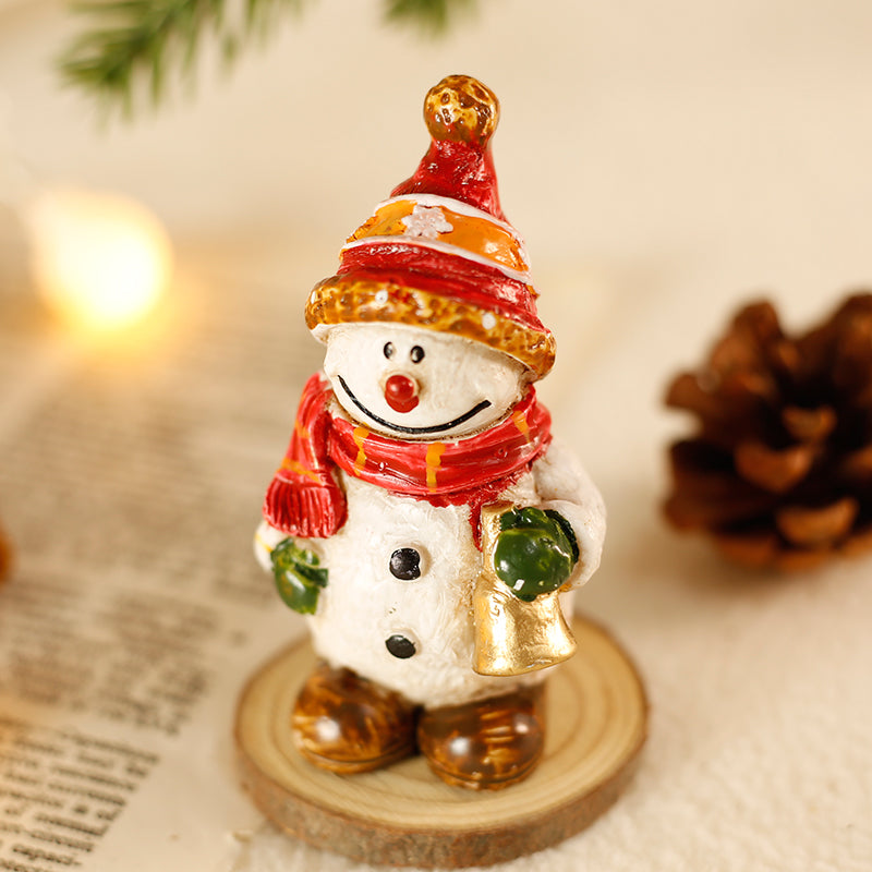 Shooting Of Desktop Christmas Decorations And Mini Decorations, Little Santa Claus, Santa Claus, Christmas Santa Claus, Santa Claus Ornaments, Christmas Ornaments